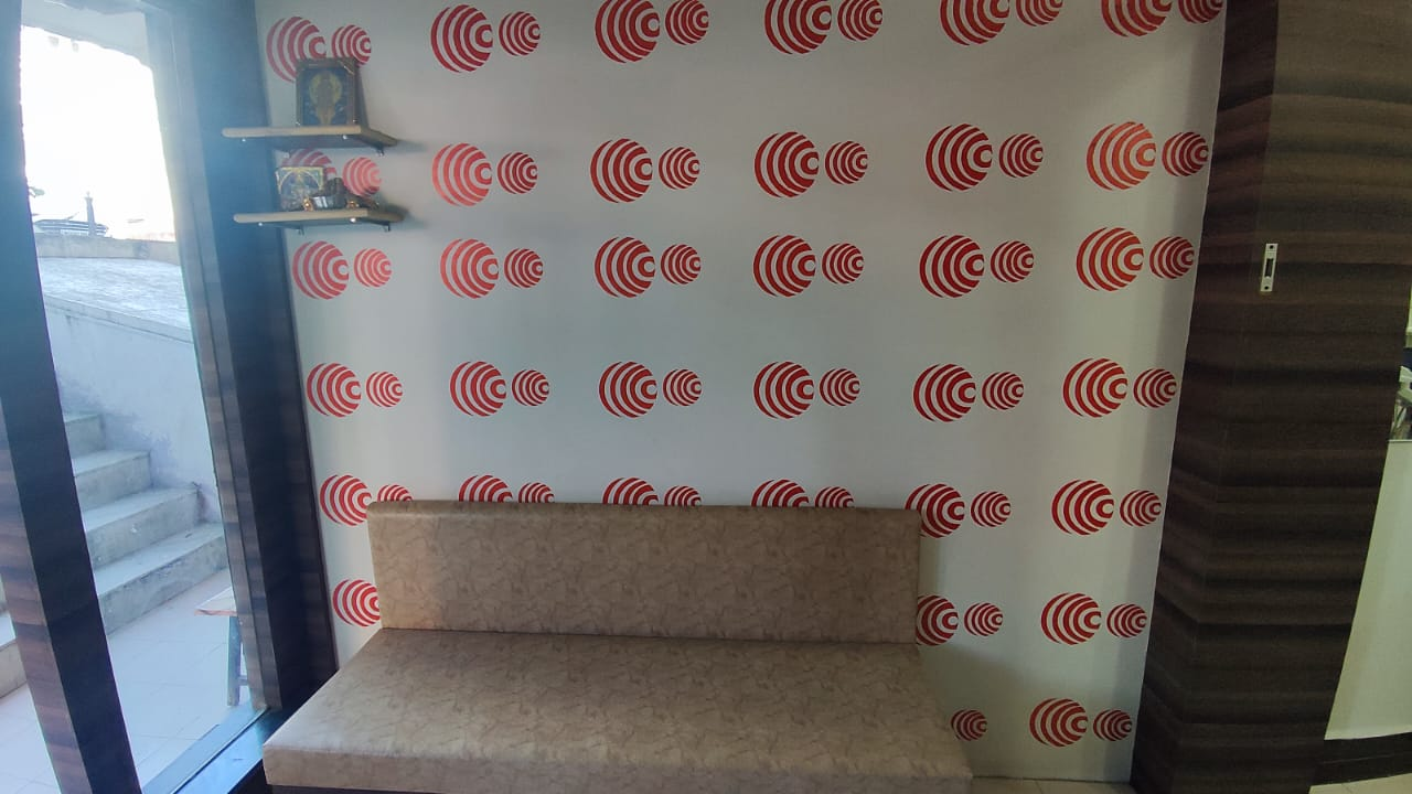 Waiting lounge at Vijay Nagar clinic, Indore